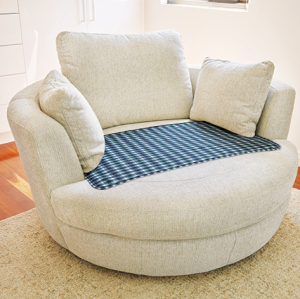 Waterproof Non-Slip Chair Pad Regular Large 54x87cm 1500ml - Tartan 1028T