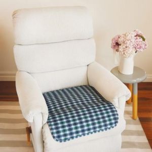 Waterproof Non-Slip Chair Pad Regular Medium 50x60cm 1000ml - Tartan 1021T